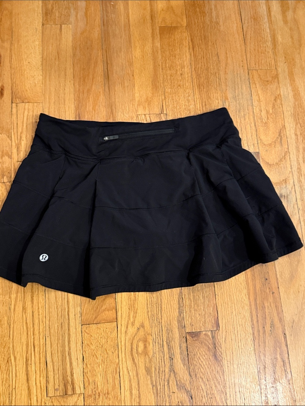 Lululemon sz 6 Pace Rival Black Active skirt  Skort tennis great condition - Picture 3 of 7